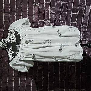 Sanrio Victoria Couture Summertime Hello Kitty sz Lg White Top w sequin bows